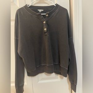 American Eagle charcoal gray pullover, size XL